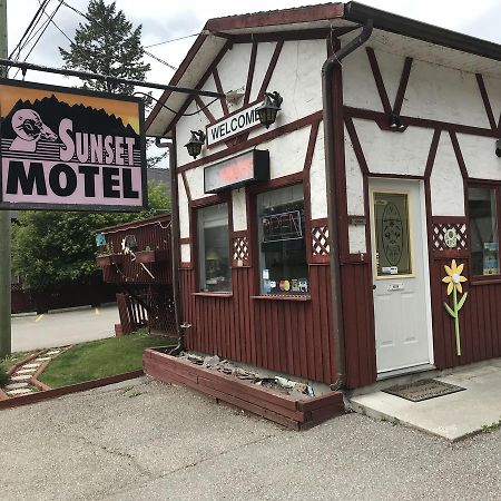 Sunset Motel Radium Hot Springs Εξωτερικό φωτογραφία