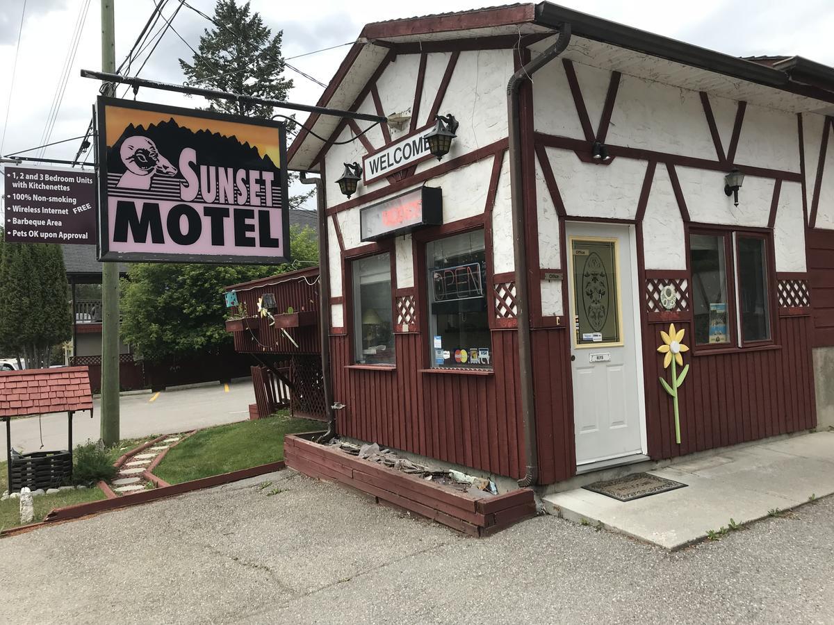 Sunset Motel Radium Hot Springs Εξωτερικό φωτογραφία